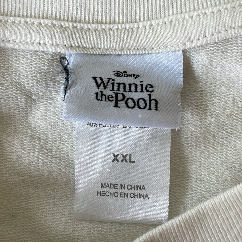 DISNEY WINNIE THE POOH sweatshirt size XXL white red longsleeve crewneck - Picture 4 of 5
